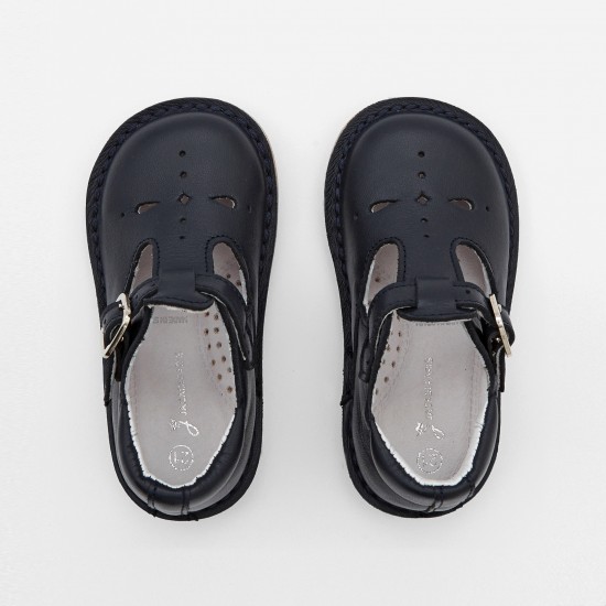 Unisex smooth leather T-strap shoes