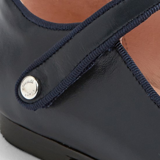 Girl smooth leather Mary Janes