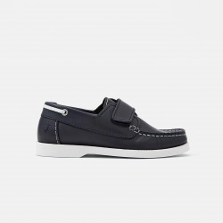 Boy boat shoes