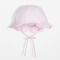 Baby girl scalloped hat