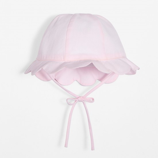 Baby girl scalloped hat