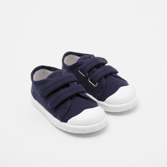 Baby boy canvas tennis shoes