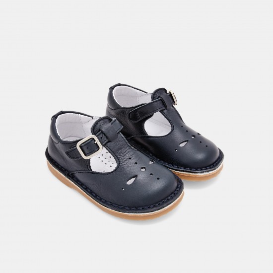 Unisex smooth leather T-strap shoes
