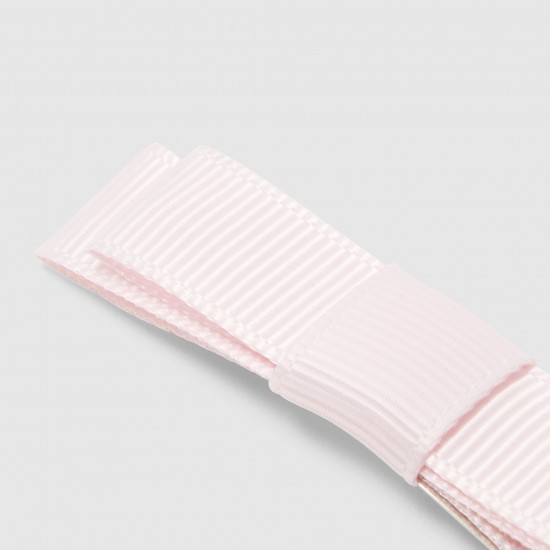 Duo of flat bow barrettes