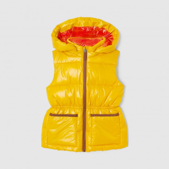 Girl sleeveless down jacket