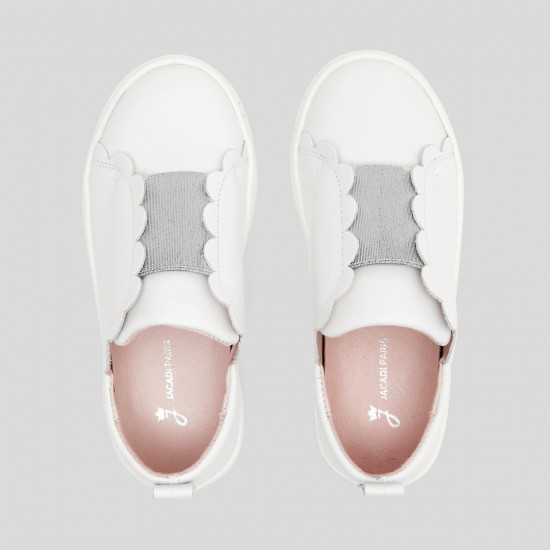 Easy to wear girl trainers