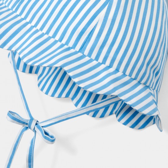 Baby girl scalloped  hat