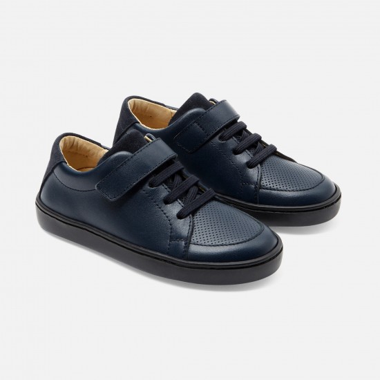 Boy leather sneakers 