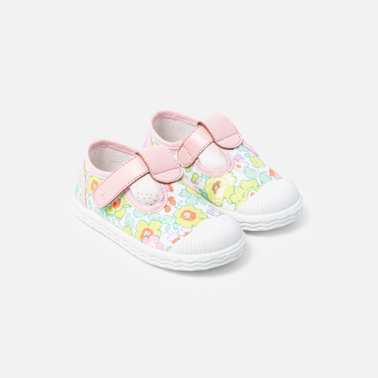 Baby girl canvas sandals