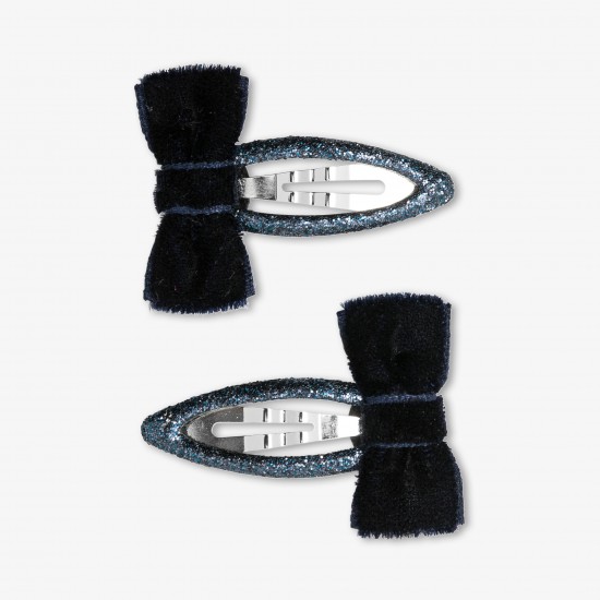 Baby girl duo of  barrettes